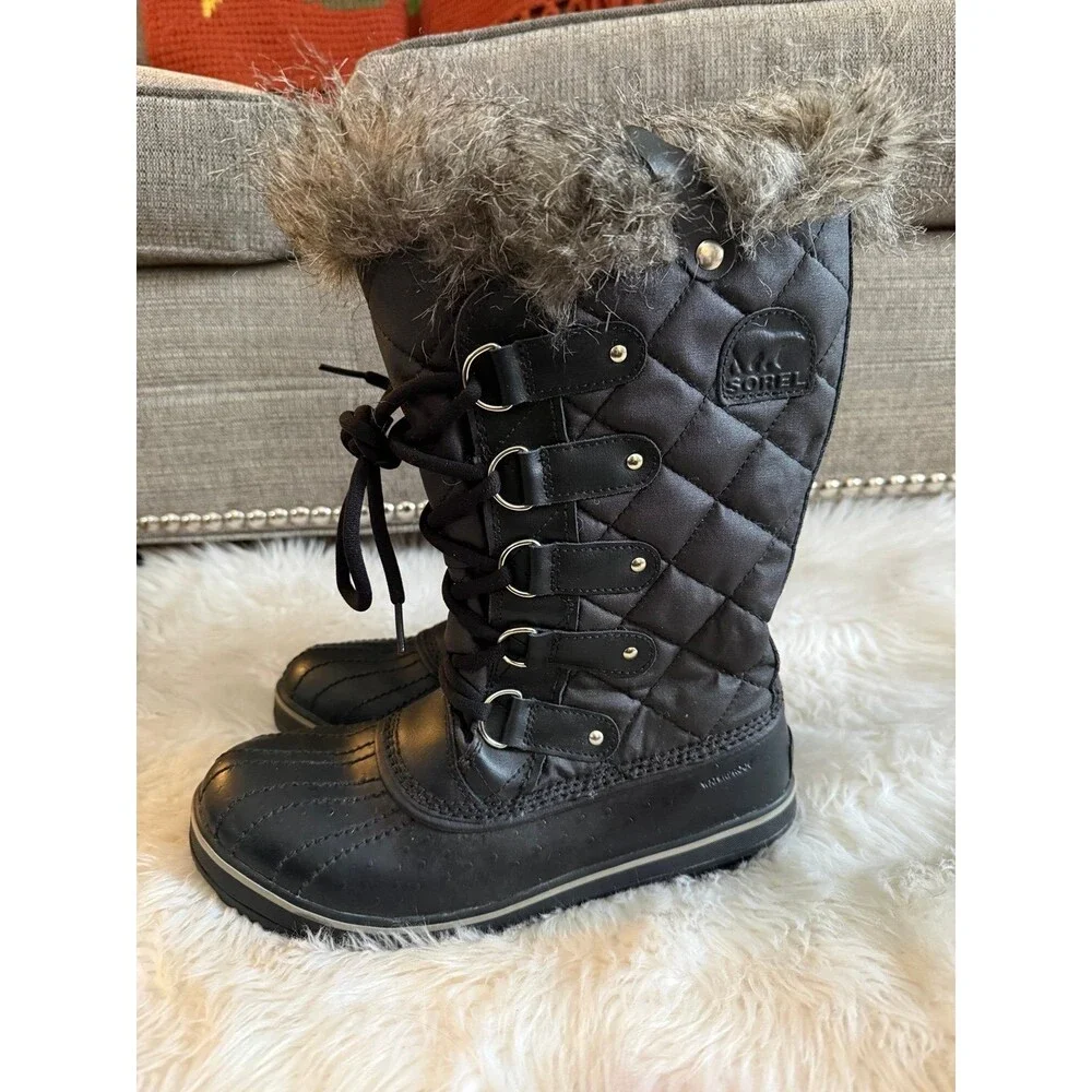 Sorel Black Quilted Waterproof Winter Boots with Faux Fur Trim - Size 8